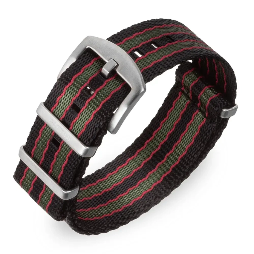 Pasek NATO nylonowy, czarno-zielono-czerwony  20mm, 22mm (NB8)