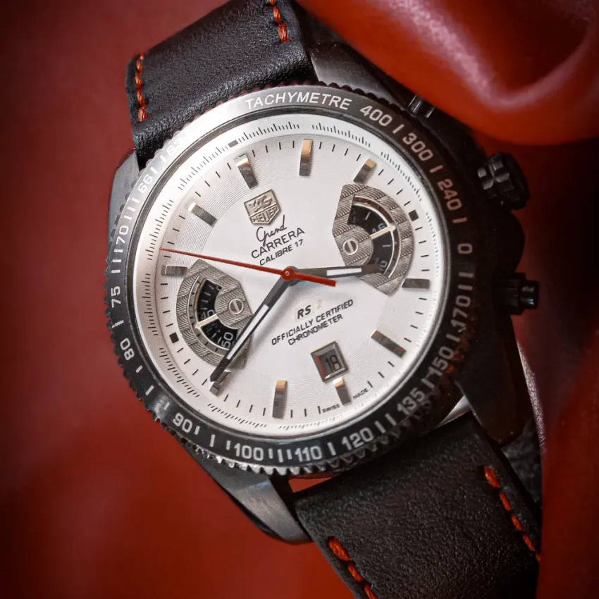 Czarny skórzany pasek do zegarka TAG HEURER CARRERA CALIBRE 17 RS2 - mod.63 przykład (02)