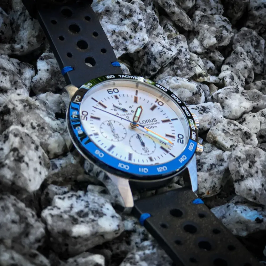 Lorus Chronograf RM395CX9 z czarnym paskiem skórzanym mod.81, przykład (01)